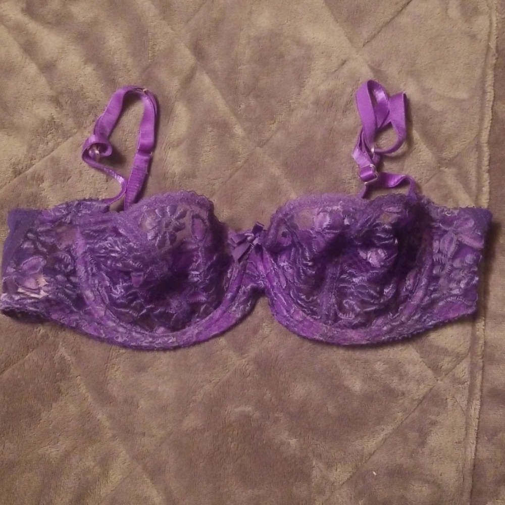 Vintage lace Bra
